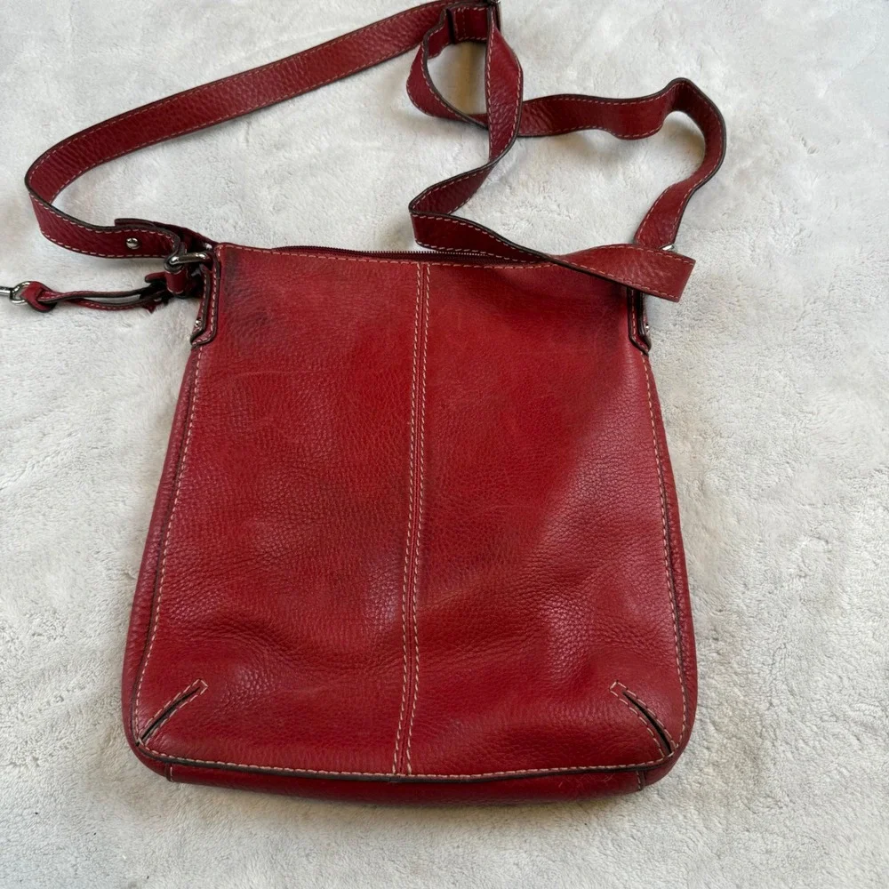 Fossil Red‎ Pebbled Leather Crossbody Bag ZB032 Small Messenger Purse